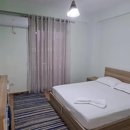 Spacious Urban Nest *