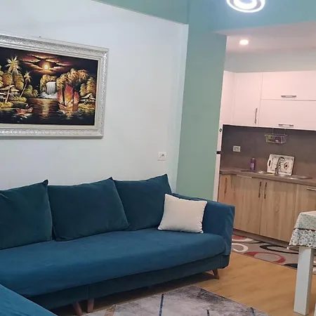 Spacious Urban Nest * 地拉那