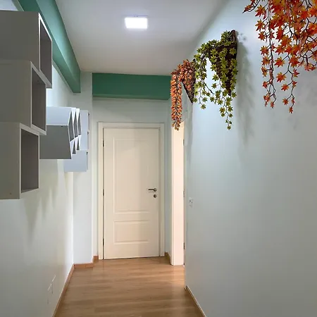 Апартаменты Spacious Urban Nest